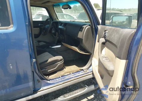 2006 Hummer H3 Suv из США, поврежденный, VIN 5GTDN136768259533